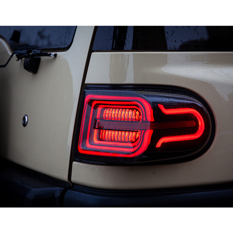 Toyota FJ crusier  2007-2013 Tail lights - Pair (Left+Right)