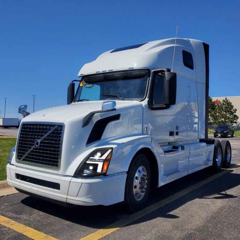 Volvo VNL VNM LED Headlights 2004-2018 - Pair (Left+Right)
