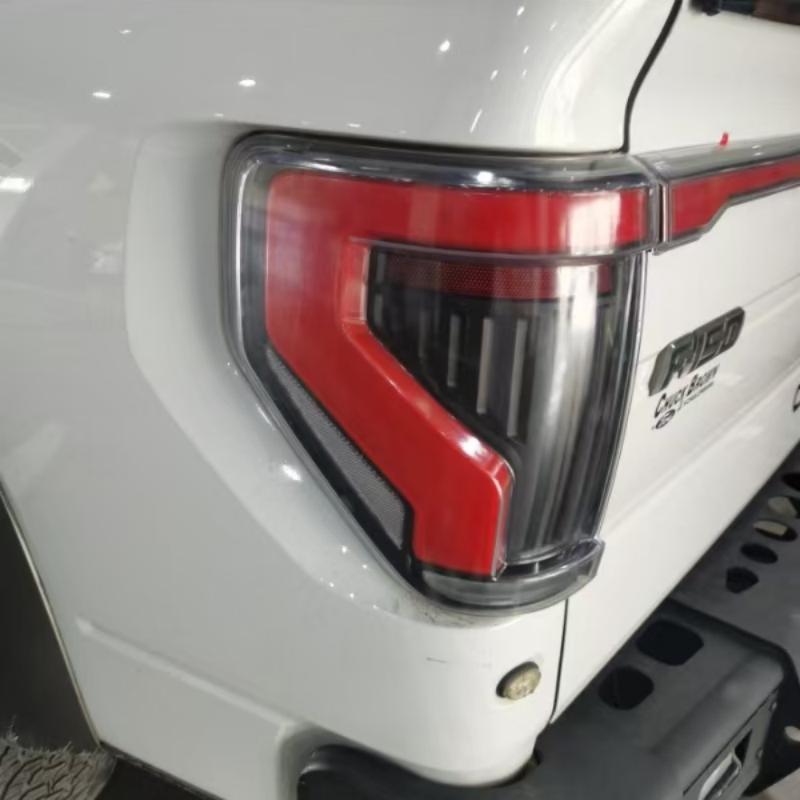 Ford F150 2009-2014 tail lights with Tailgate Light - Pair (Left+Right)